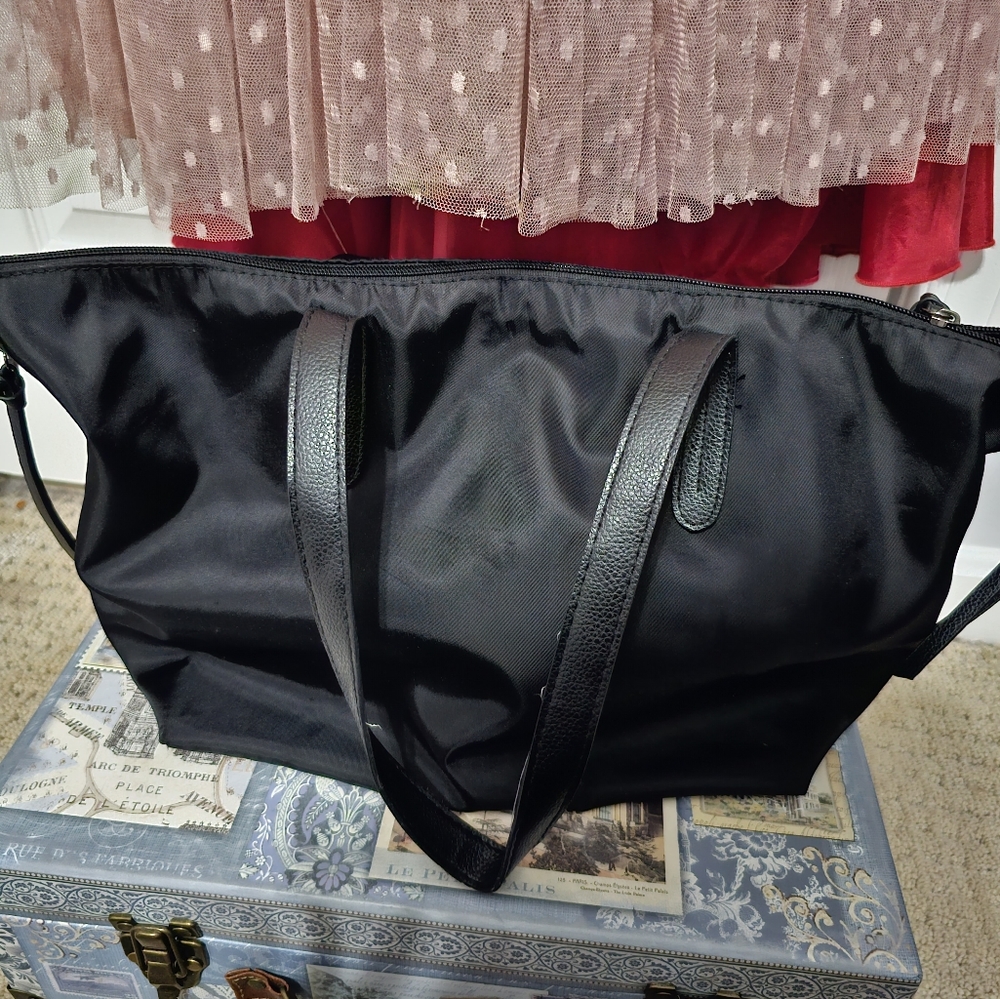 Botkier purse - Picture 3 of 4